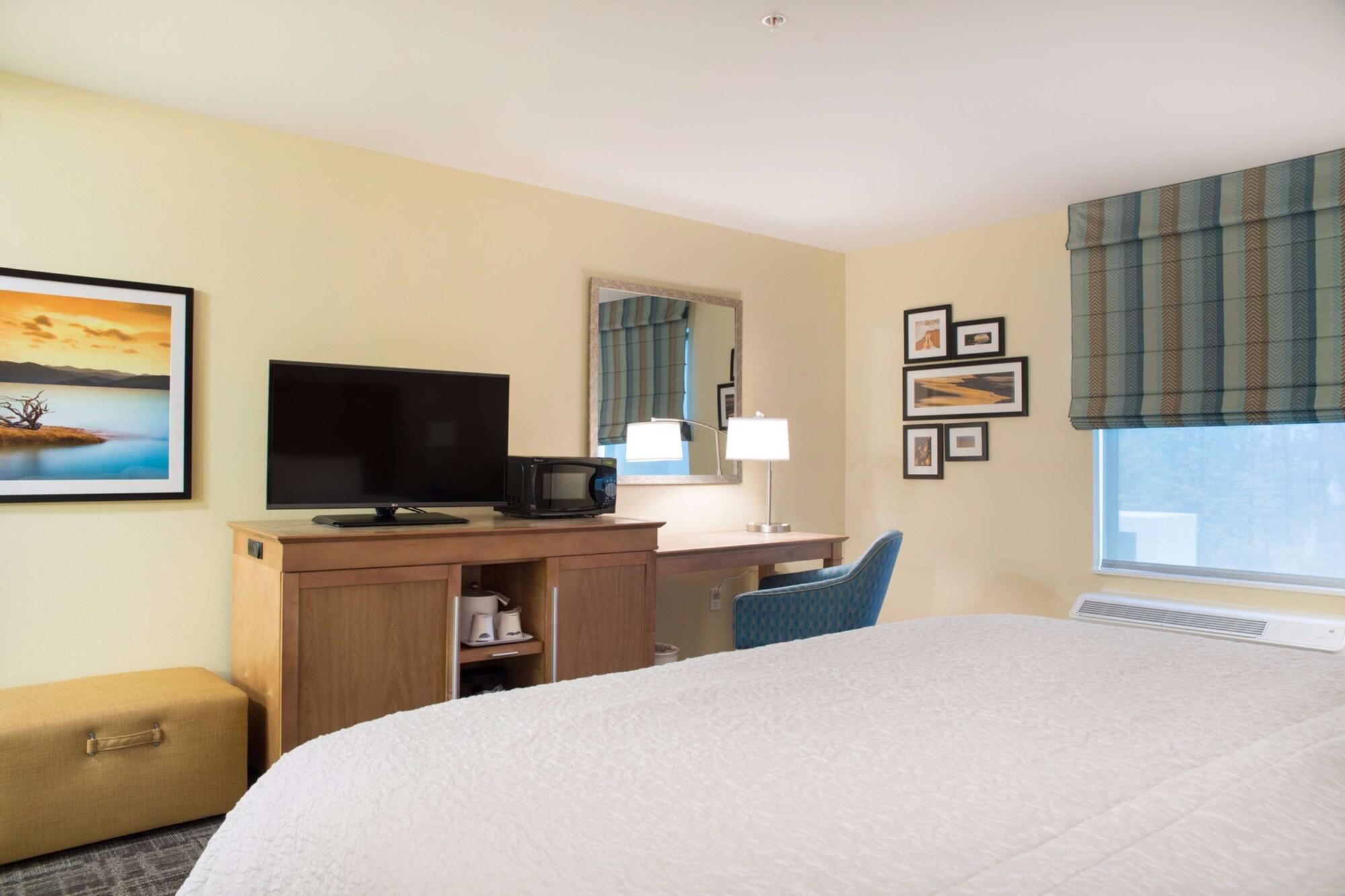 Hampton Inn & Suites Big Rapids, Mi Экстерьер фото